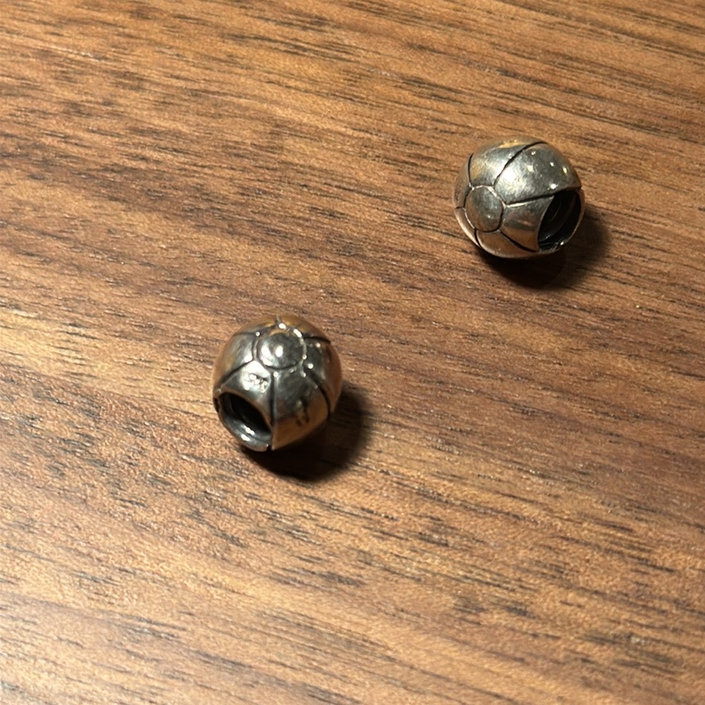 Sterling silver beach ball 925 charm slide cute beach core ✨🏖️price is PER slide